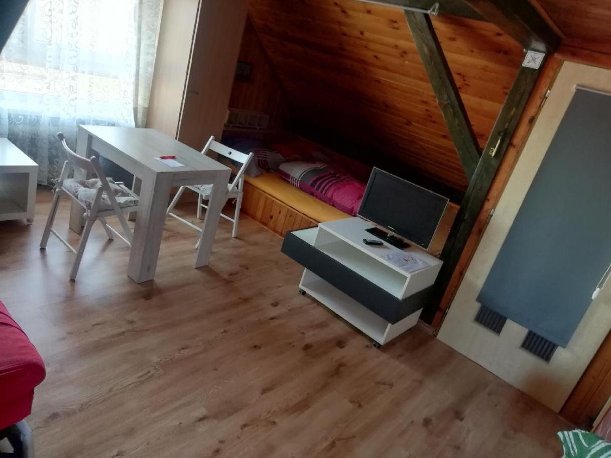 Suite Ohrada Прага Экстерьер фото